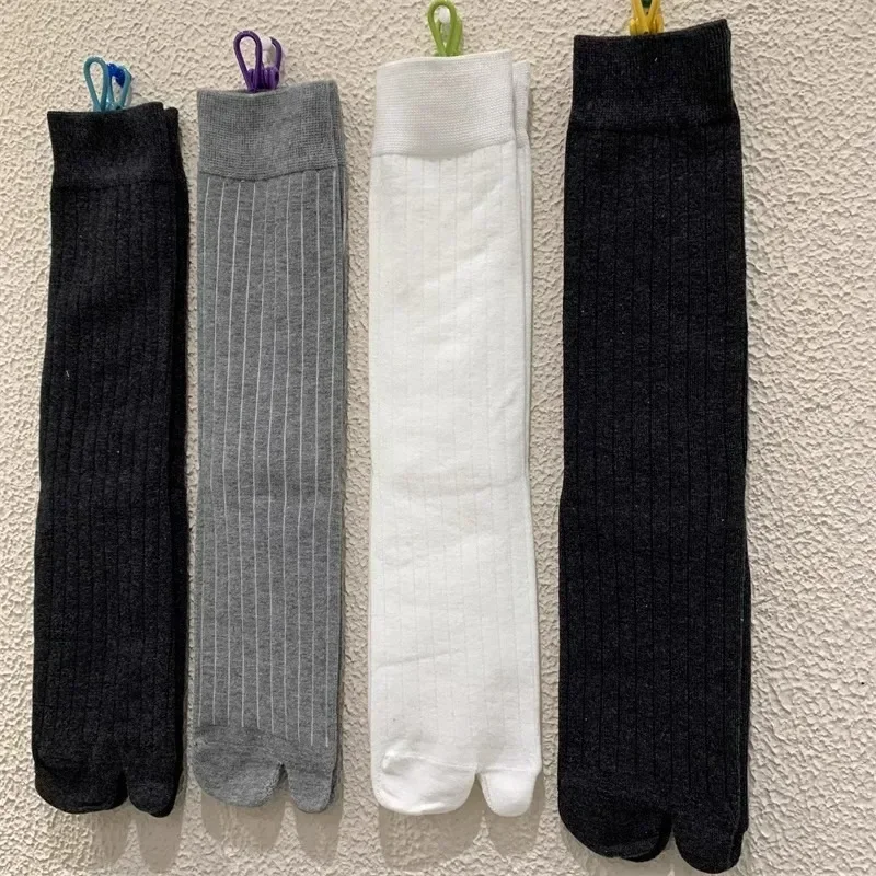 Meias altas de coxa de dois de - Toe Sock Split avaliação e preço